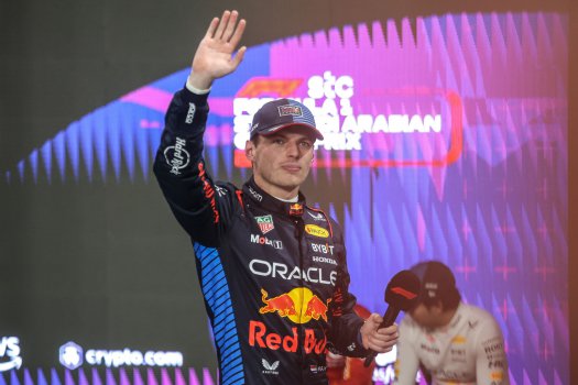Max Verstappen tényleg azzal fenyegetőzik, hogy elhagyja a Red Bullt?