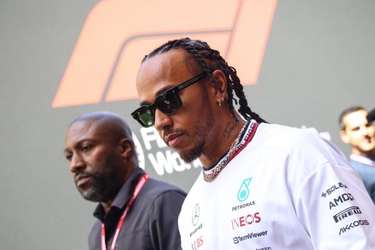 Hivatalos: Lewis Hamilton elhagyja a Mercedest!
