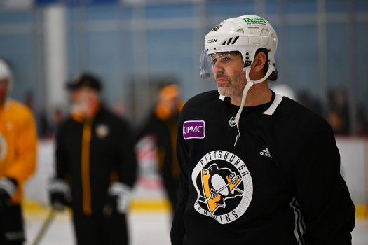 Jaromír Jágr 22 év után újra Penguins mezben, az apropó sem akármi!