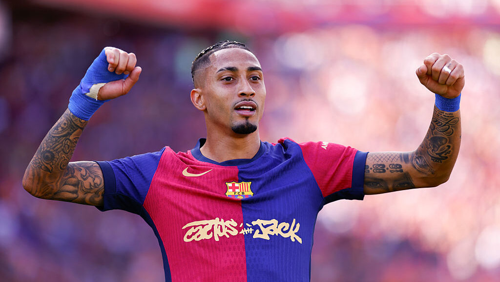 Kaotikus El Clásico után egyetlen lépésre a bajnoki címtől a Barca