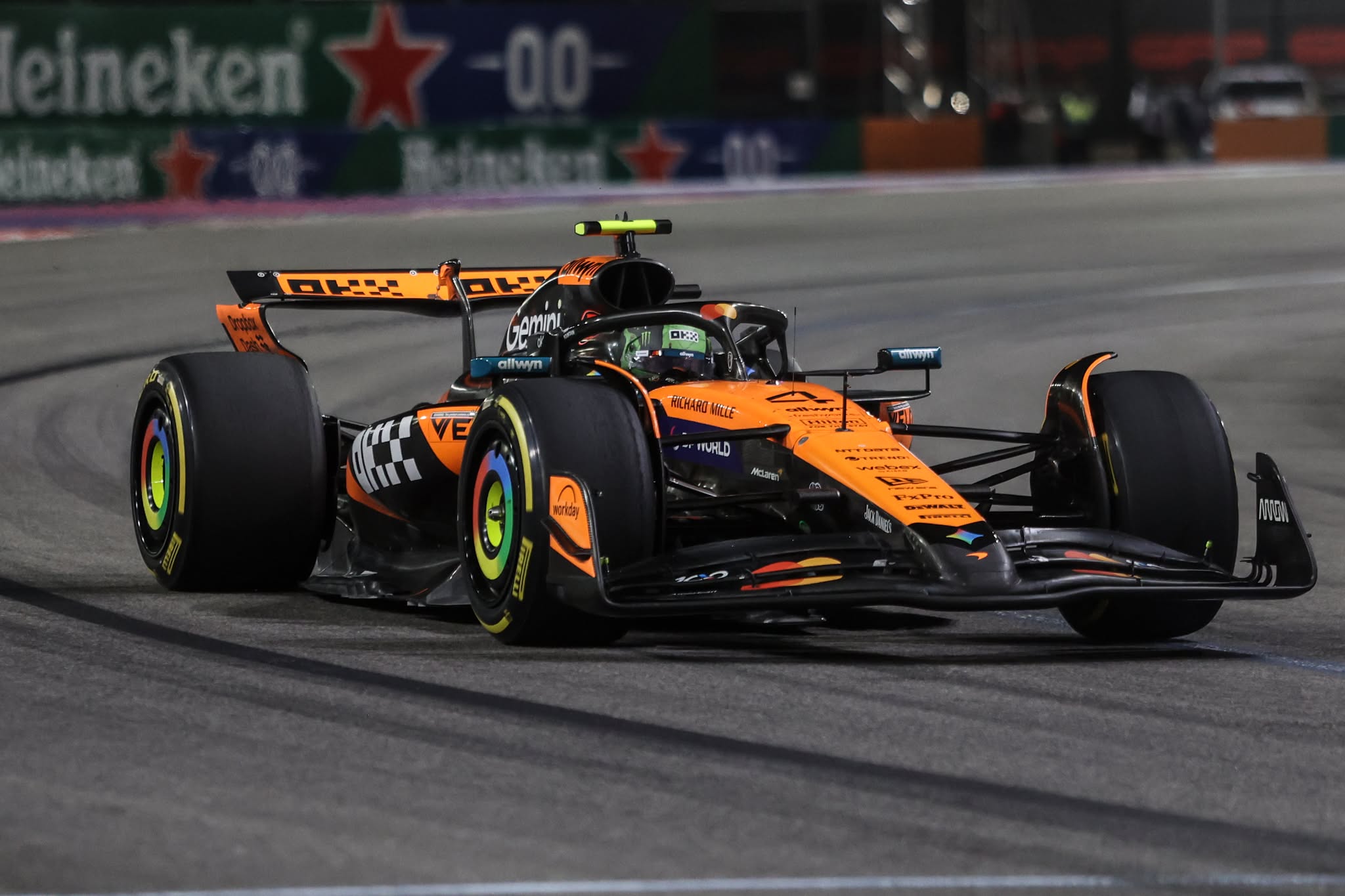Lando Norris már-már nyeregben érezhette magát, viszont most a 42 helyett 24 pontra csökkent az előnye és két verseny még hátravan. (Fotó: Tóth Zsombor / Sport 365 / Las Vegas)
