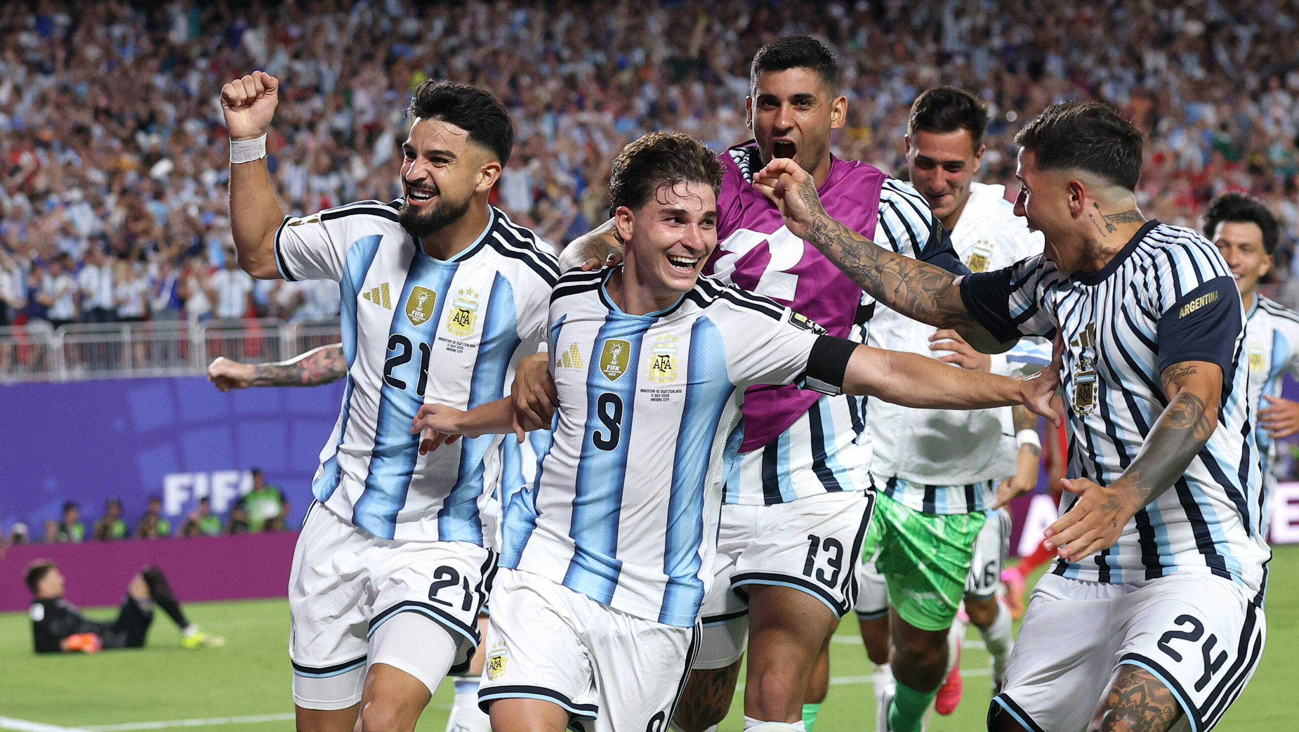 Nem lesz új világbajnok – Argentína megint hosszabbításban jutott tovább